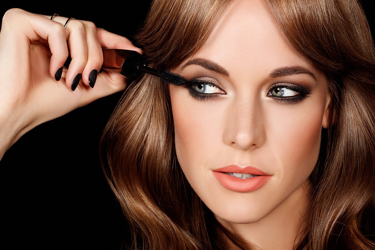 Dark Smokey Eye Makeup